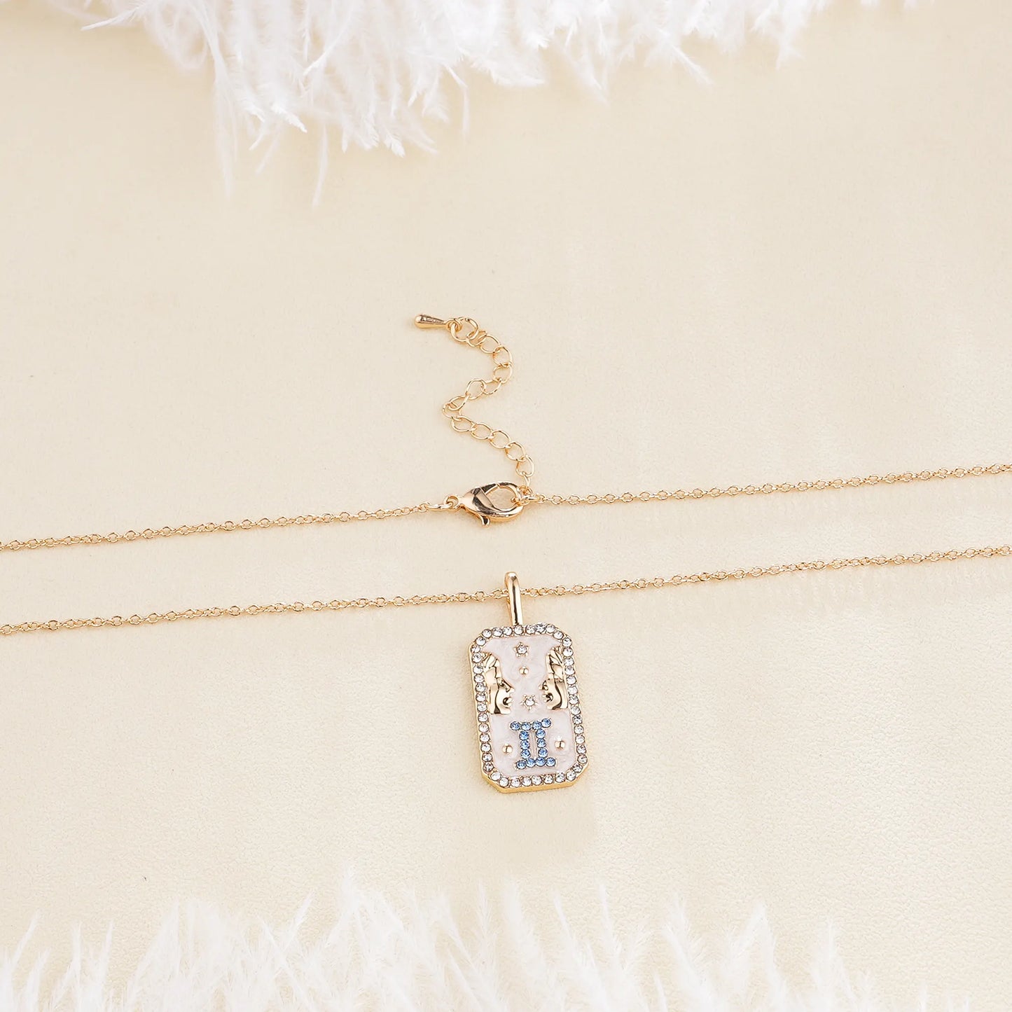 Leo: Majestic Roar Amulet